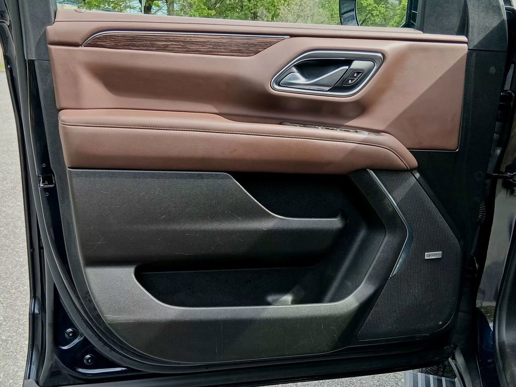 Used 2021 Chevrolet Suburban High Country image 20