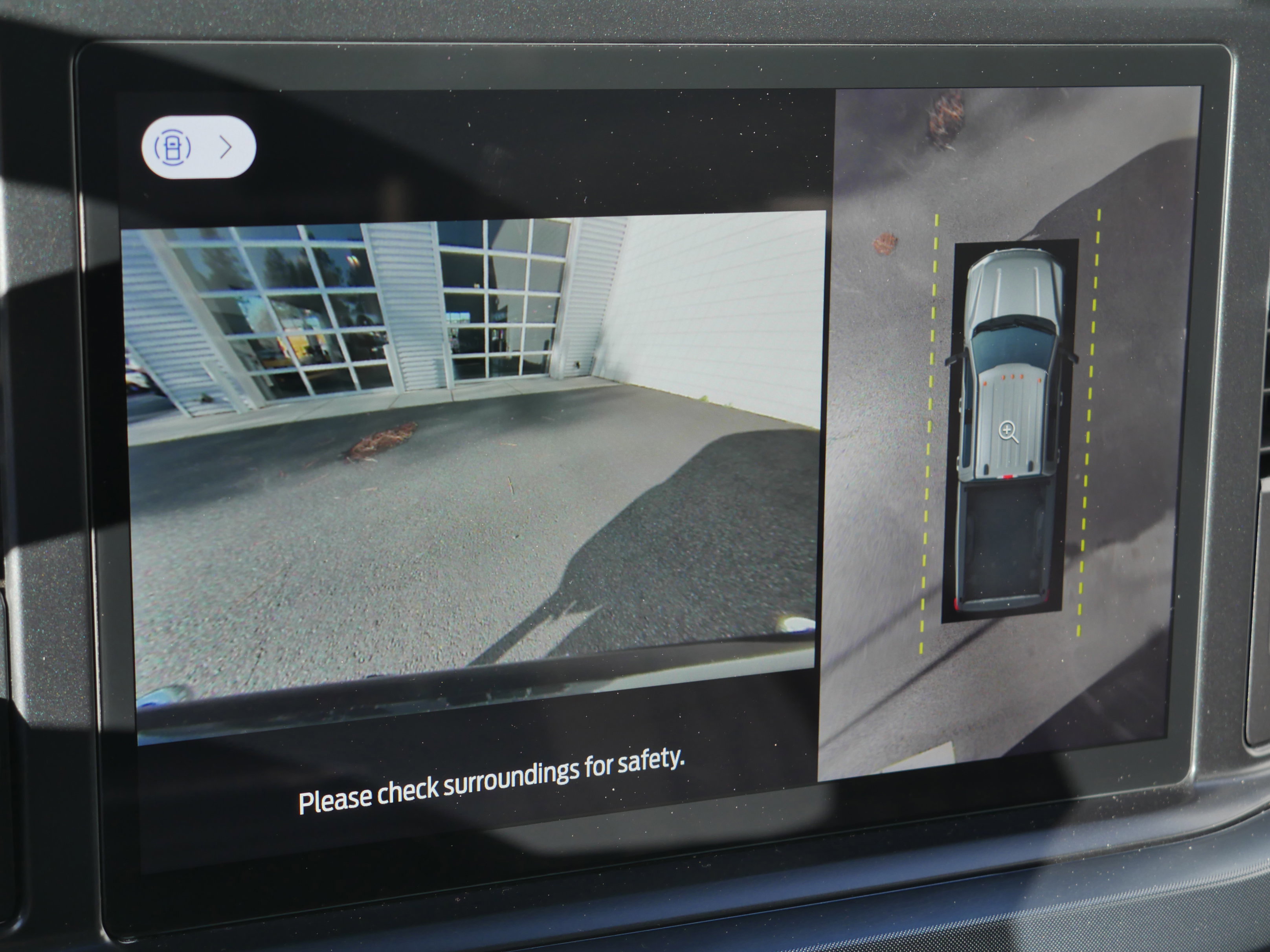 Certified 2024 Ford F350 Limited w/ FX4 Off-Road Package image 23