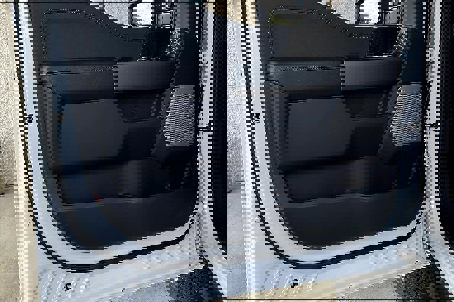 Certified 2026 Ford F250 Lariat w/ Chrome Package image 21