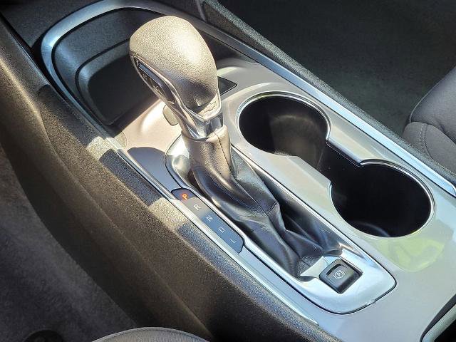 Used 2022 Chevrolet Malibu LT FWD image 22