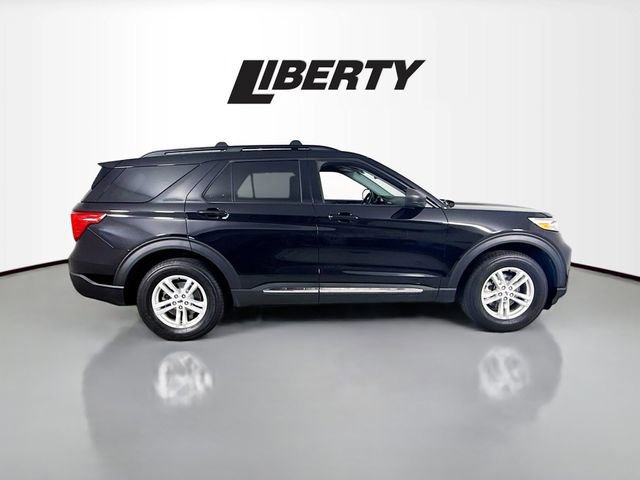 Certified 2022 Ford Explorer XLT w/ Equipment Group 202A image 6