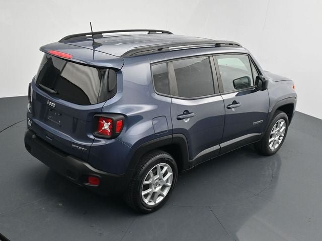 Used 2022 Jeep Renegade Sport w/ Sport Appearance Group AWD/4WD image 31