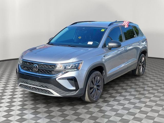 Used 2024 Volkswagen Taos S FWD image 3