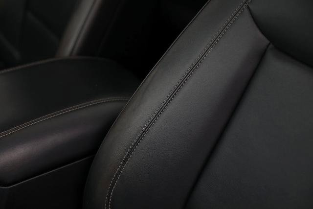 Certified 2022 Ford Explorer XLT w/ Equipment Group 202A image 24