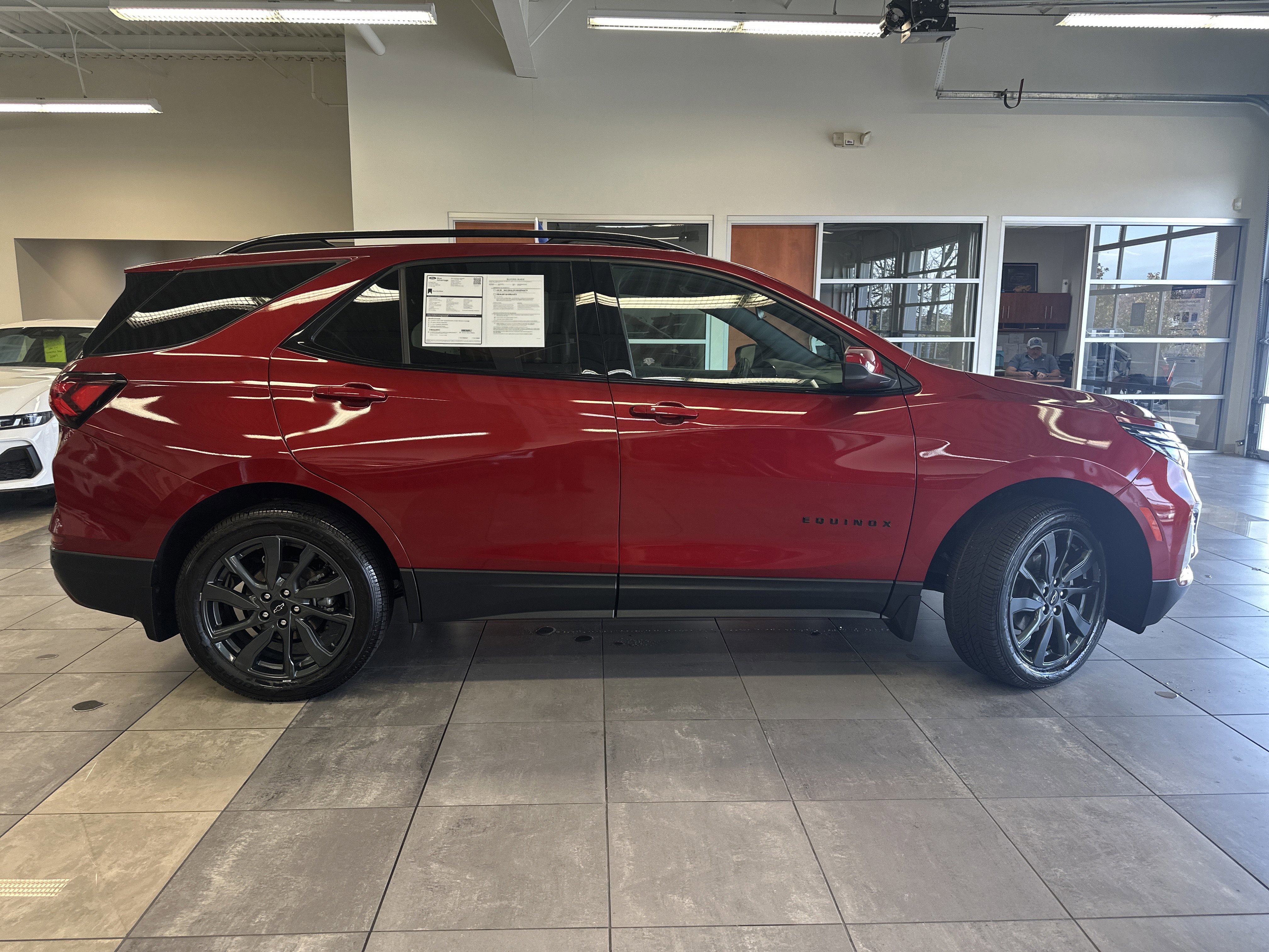 Used 2023 Chevrolet Equinox RS image 6