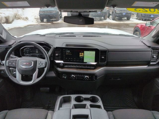 Used 2023 GMC Sierra 1500 Elevation w/ X31 Off-Road Package AWD/4WD image 15