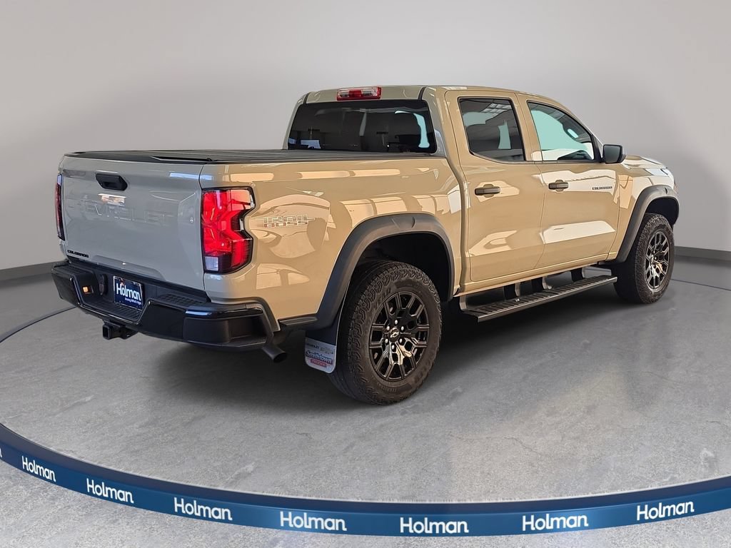 Used 2024 Chevrolet Colorado Trail Boss w/ Advanced Trailering Package AWD/4WD image 5