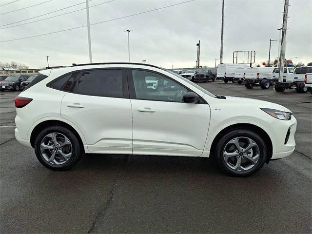 Certified 2024 Ford Escape ST-Line w/ Tech Pack #1 image 5