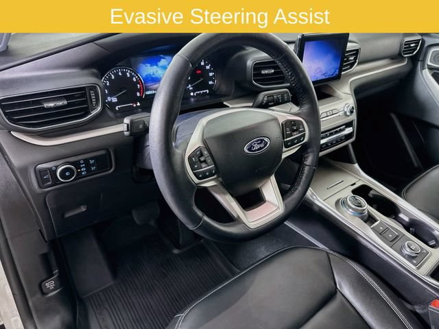Certified 2023 Ford Explorer XLT w/ Equipment Group 202A AWD/4WD image 11