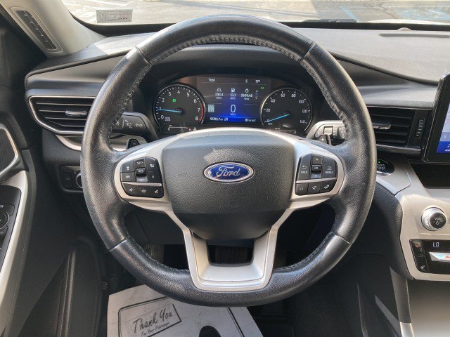 Certified 2020 Ford Explorer XLT w/ Equipment Group 202A AWD/4WD image 19