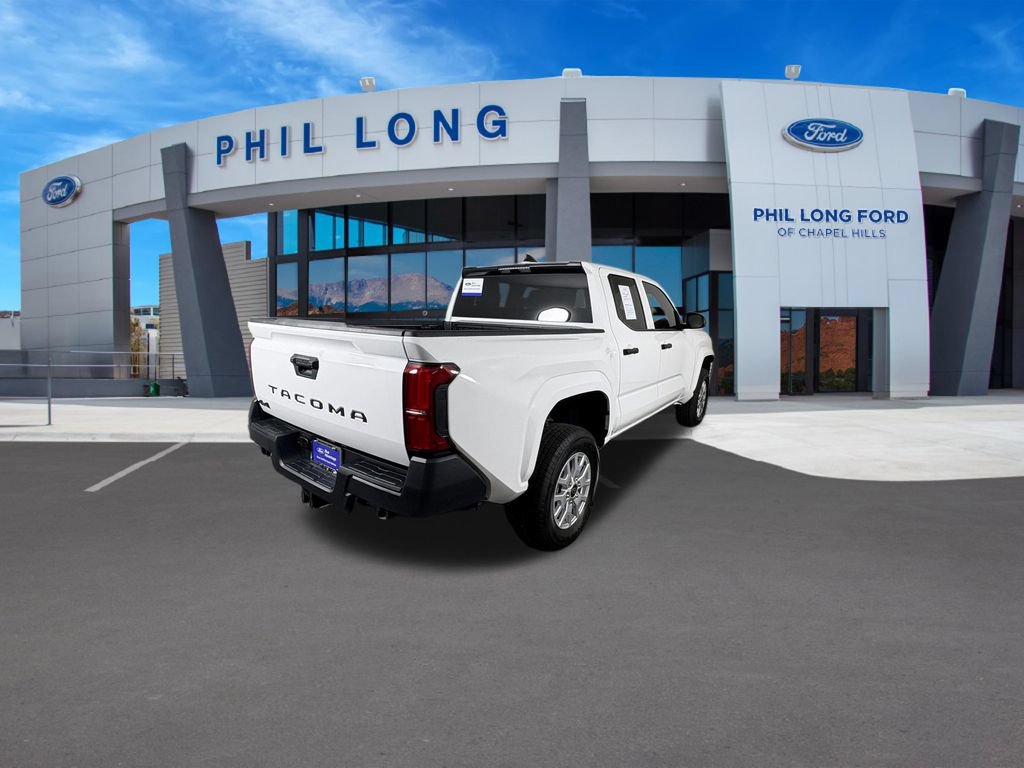 Used 2025 Toyota Tacoma SR AWD/4WD image 5