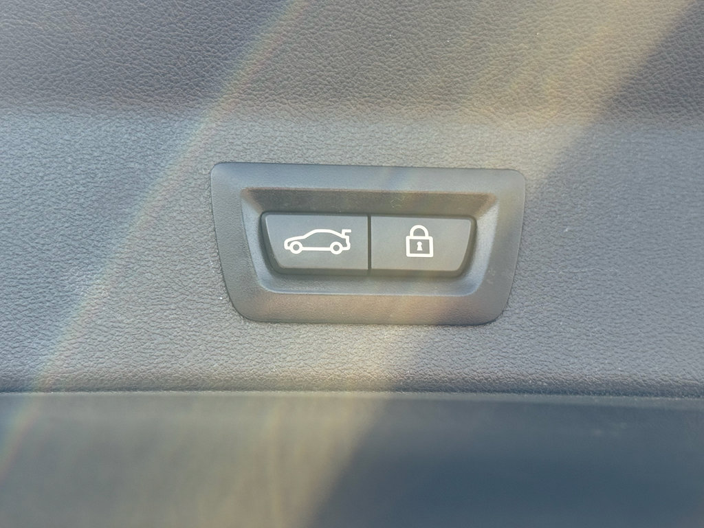 Used 2019 BMW X3 xDrive30i w/ Convenience Package image 11