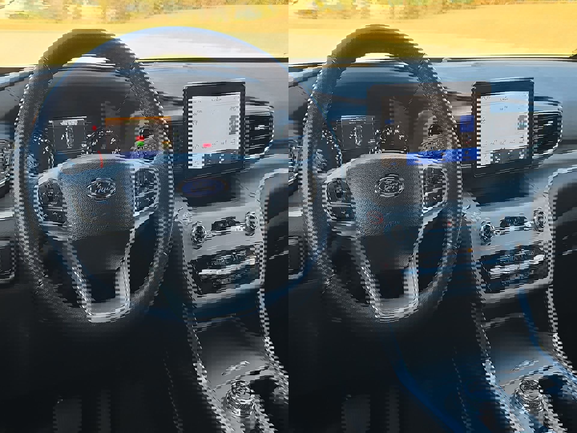 Certified 2023 Ford Explorer XLT w/ Equipment Group 202A image 15