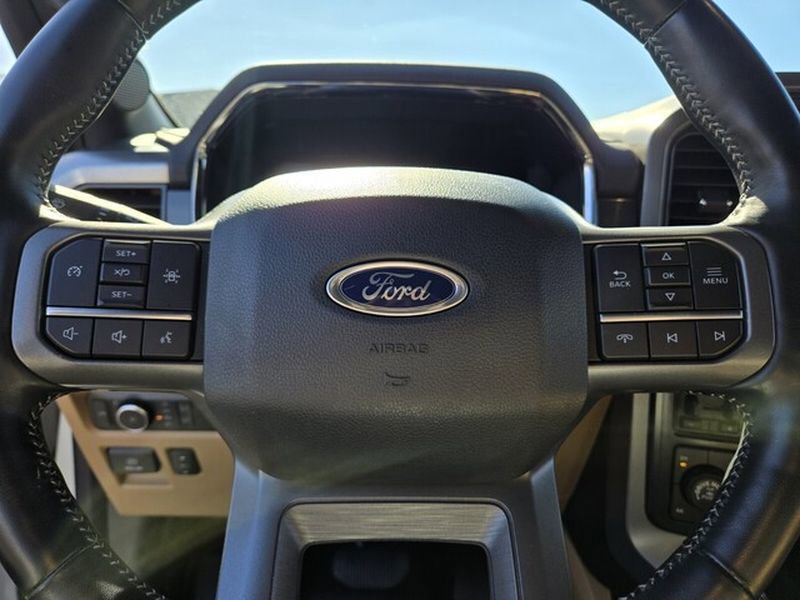 Certified 2022 Ford F150 Lariat image 35