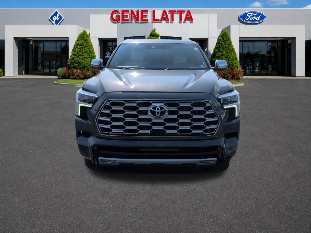 Used 2023 Toyota Sequoia Capstone AWD/4WD image 11