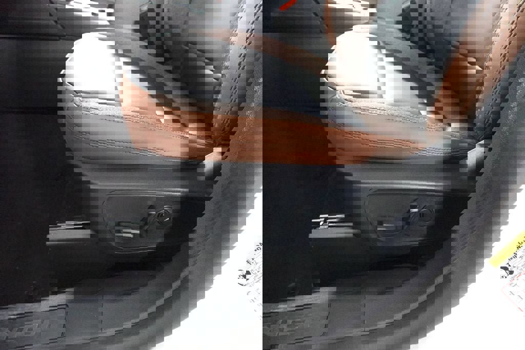 Certified 2025 Ford Bronco Sport Outer Banks w/ Outer Banks Tech Package+ image 11