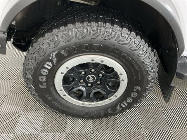 Certified 2023 Ford Bronco Badlands w/ Sasquatch Package AWD/4WD image 9