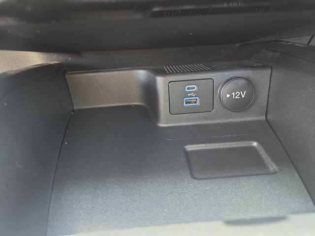 Certified 2022 Ford Escape Titanium AWD/4WD image 25