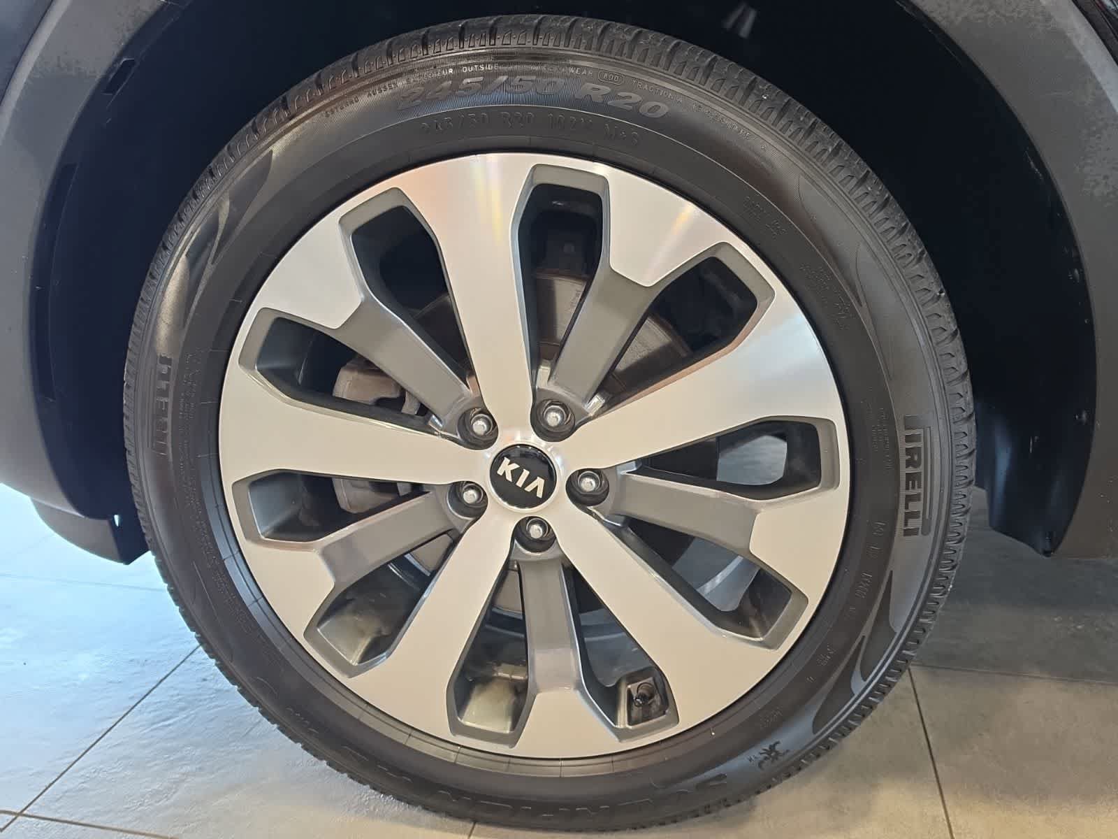 Used 2021 Kia Telluride S FWD image 12
