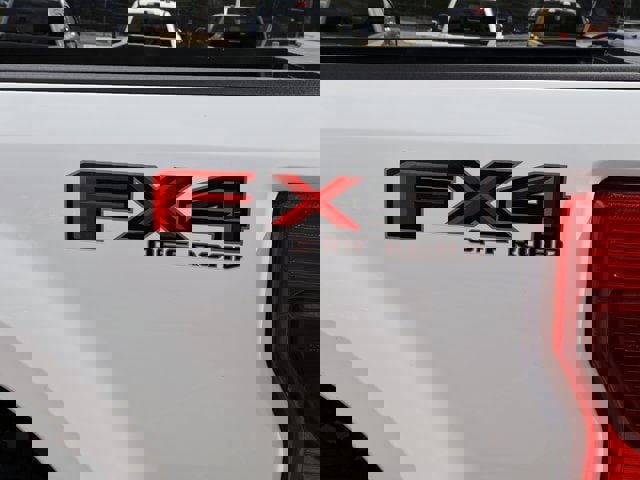 Certified 2021 Ford F250 XLT w/ XLT Premium Package image 30