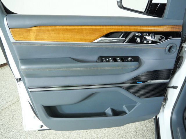 Used 2024 Toyota RAV4 Adventure AWD/4WD image 36