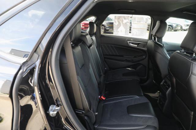 Certified 2023 Ford Edge ST image 39