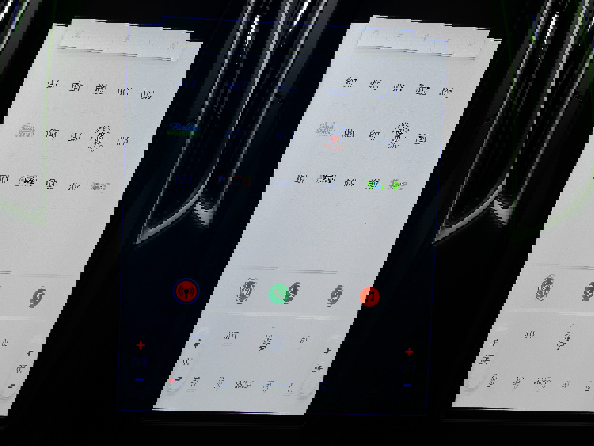 Certified 2024 Ford Edge SEL w/ Convenience Package image 27