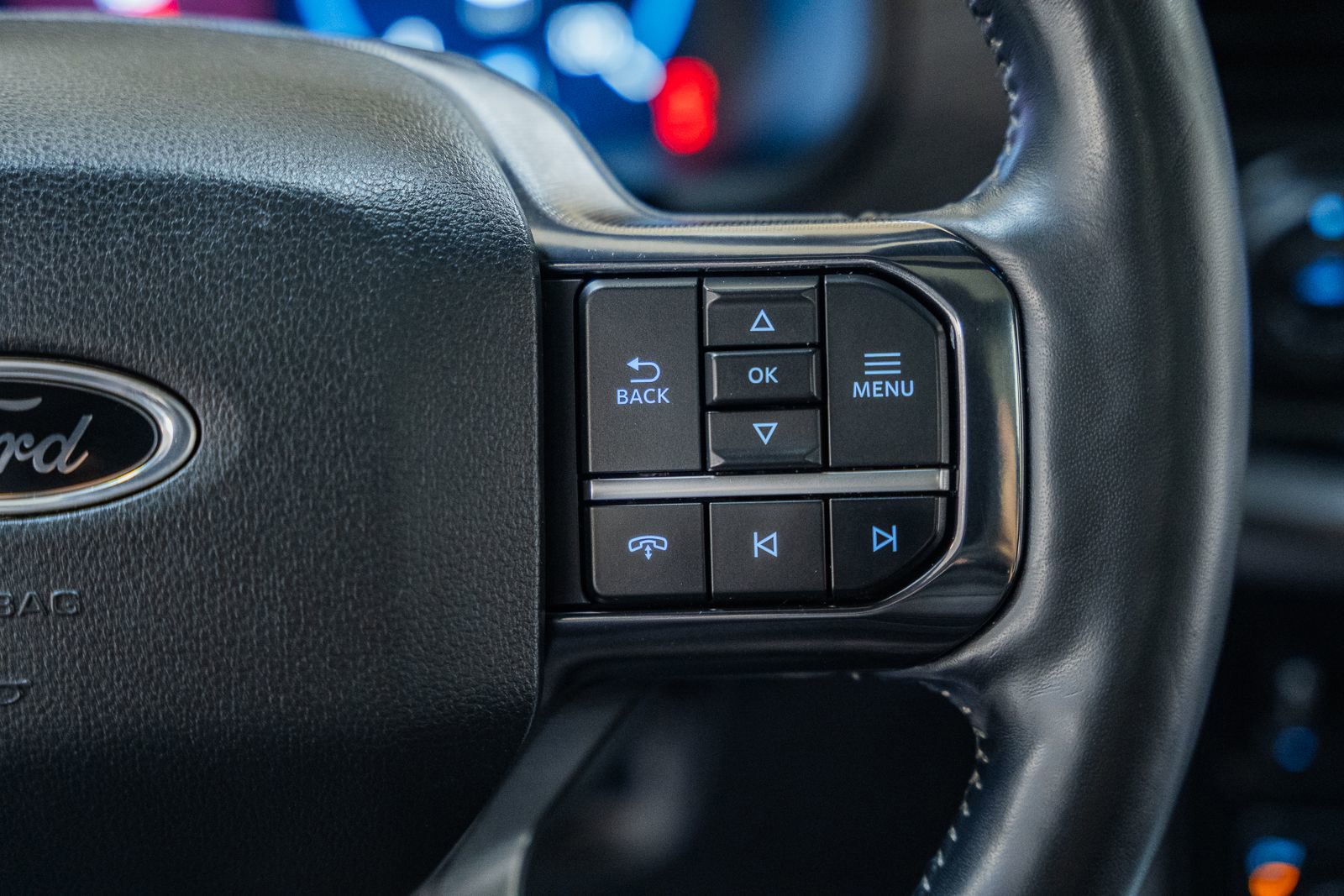 Certified 2023 Ford F150 Platinum w/ Equipment Group 701A High image 39