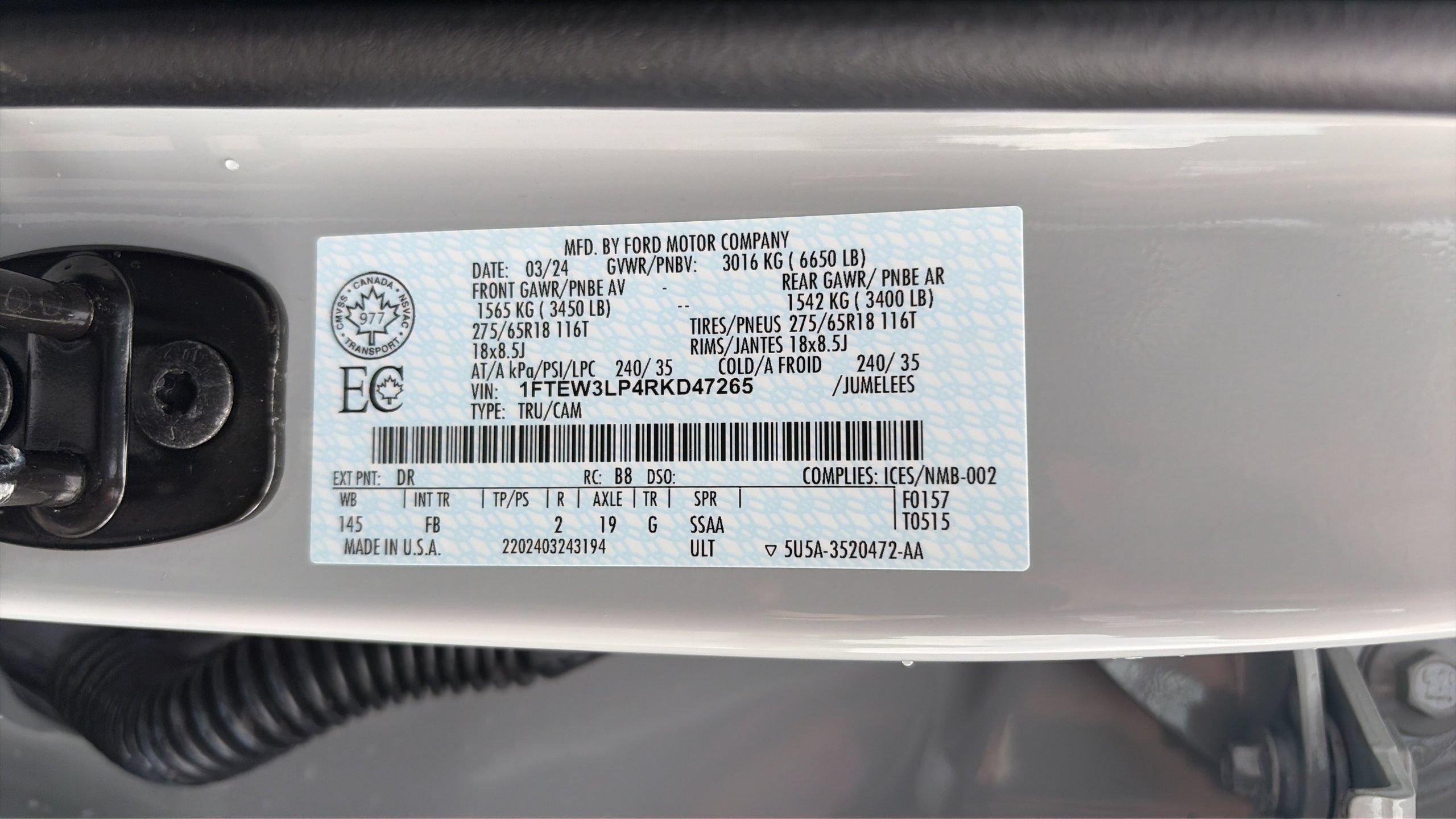 Certified 2024 Ford F150 XLT w/ Equipment Group 302A MID AWD/4WD image 29