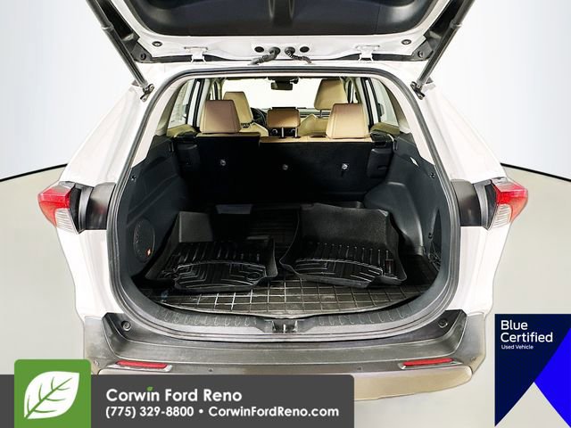 Used 2019 Toyota RAV4 Limited w/ Advanced Technology Package AWD/4WD image 30
