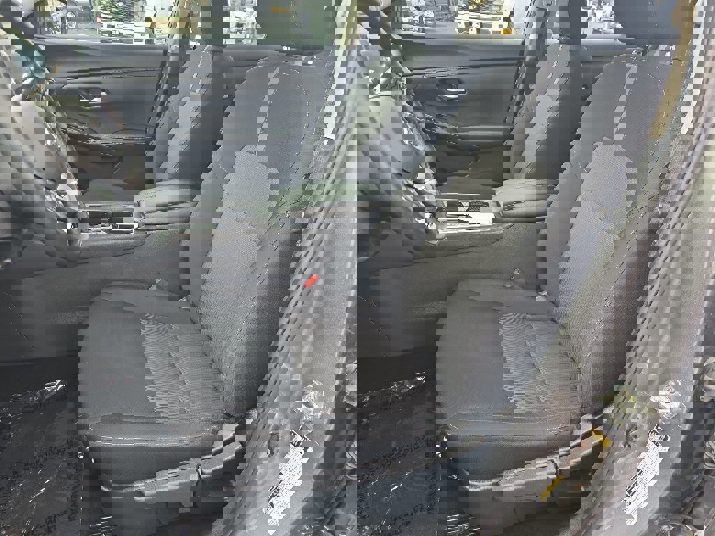 Used 2023 Nissan Sentra SV image 17