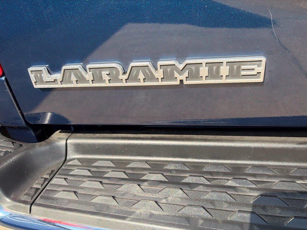 Used 2022 RAM 3500 Laramie AWD/4WD image 16