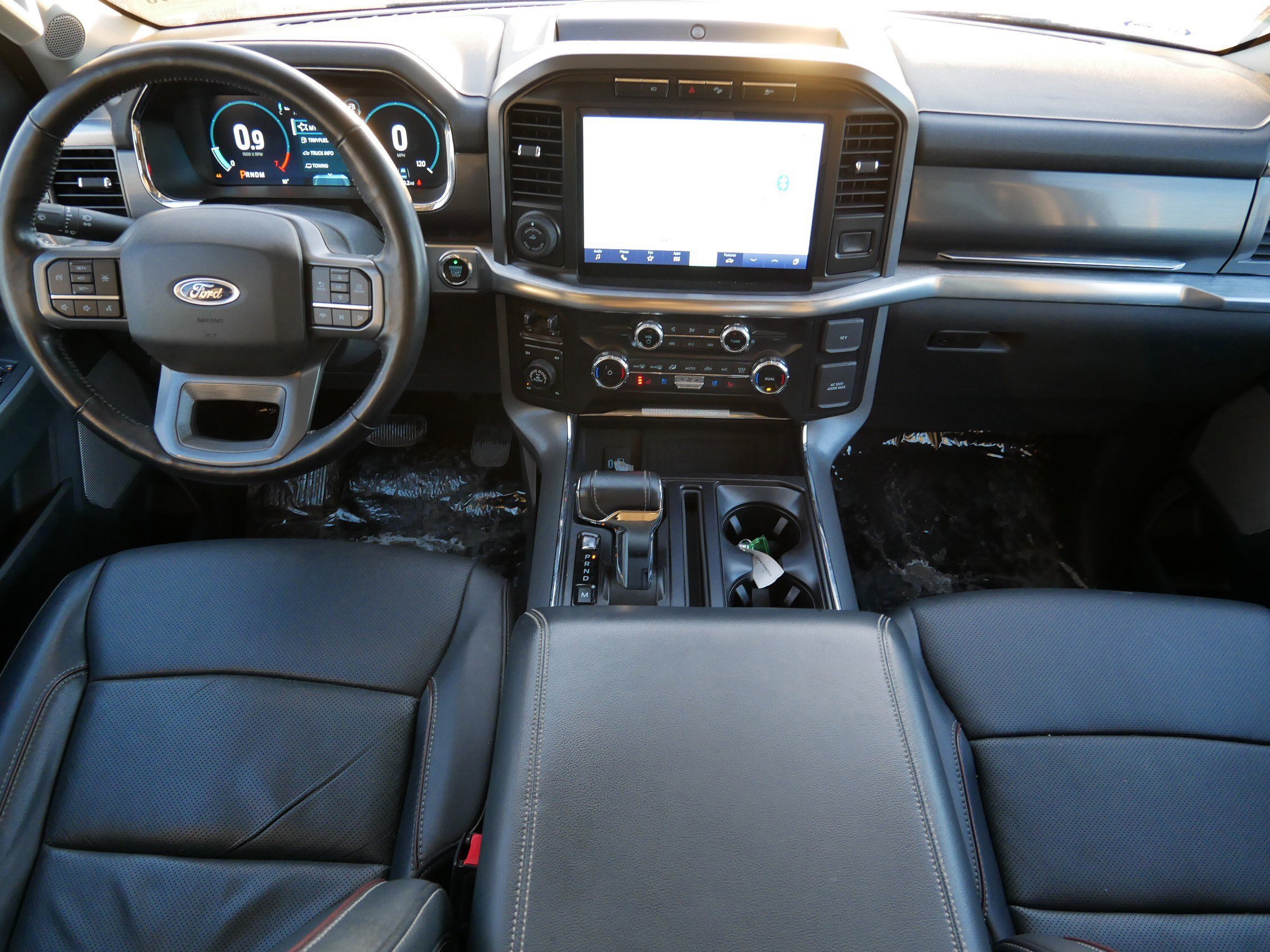 Certified 2022 Ford F150 Lariat w/ Equipment Group 501A Mid image 10