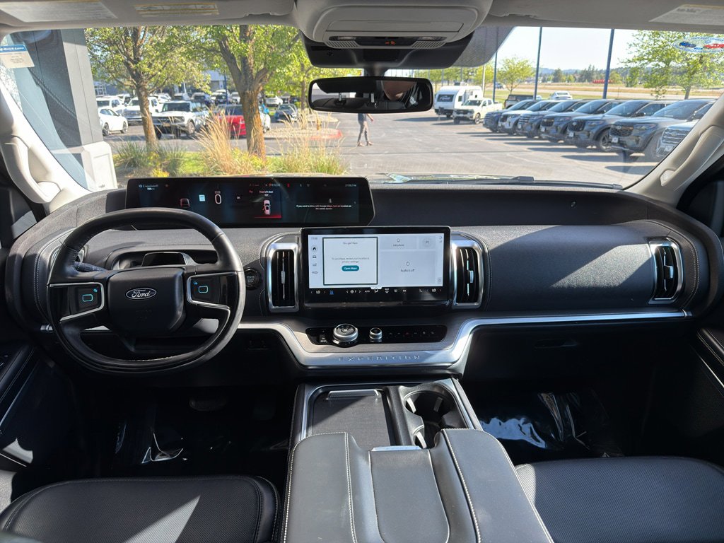 Certified 2025 Ford Expedition Platinum AWD/4WD image 42
