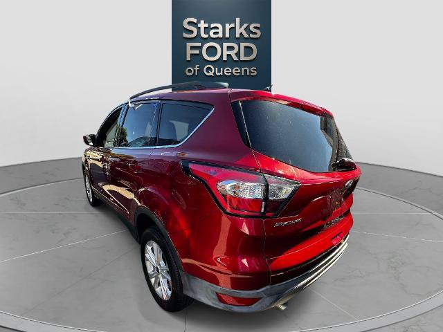 Certified 2018 Ford Escape SE w/ SE Sync 3 Package AWD/4WD image 2