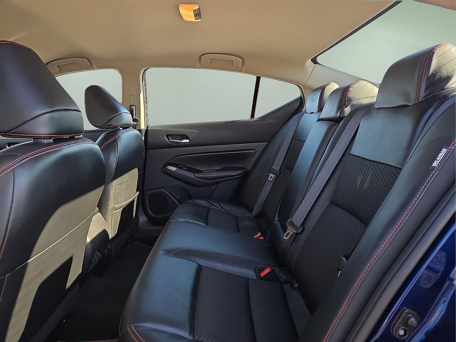 Used 2024 Nissan Altima 2.5 SR image 10