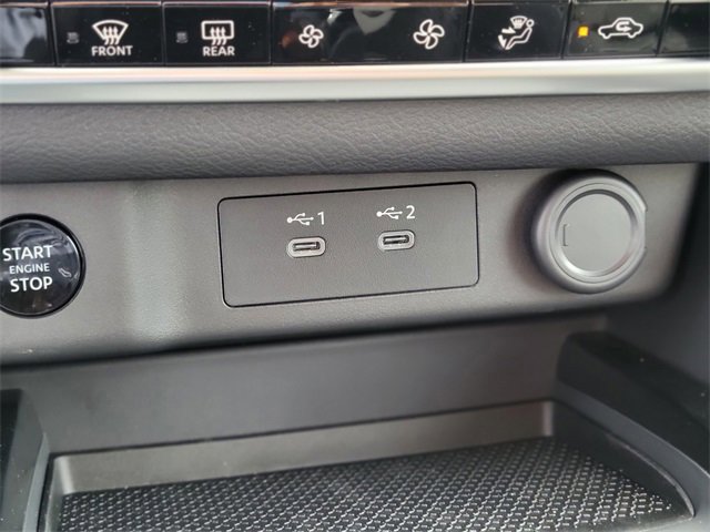 Used 2026 Nissan Rogue SV image 29