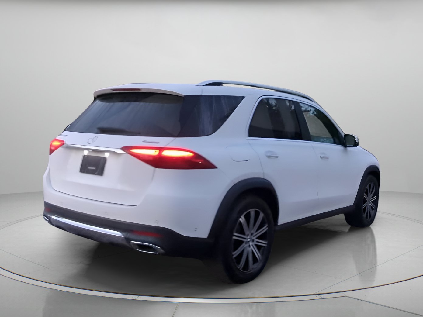 Used 2024 Mercedes-Benz GLE 350 4MATIC image 27