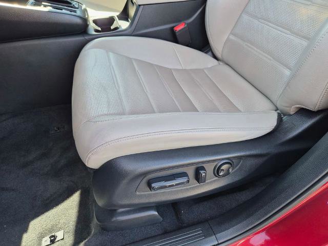 Used 2023 Honda CR-V EX-L image 16