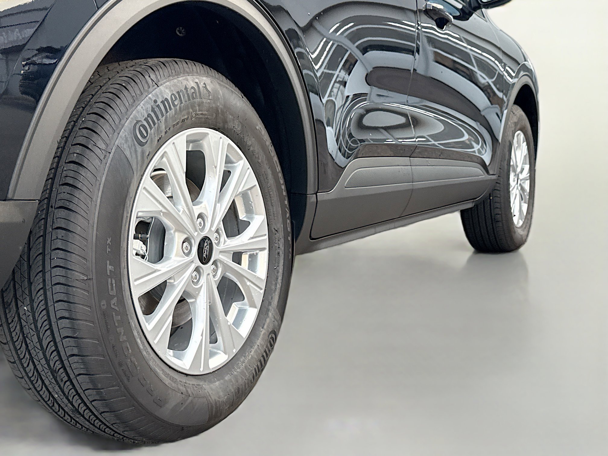 Certified 2024 Ford Escape Active image 16