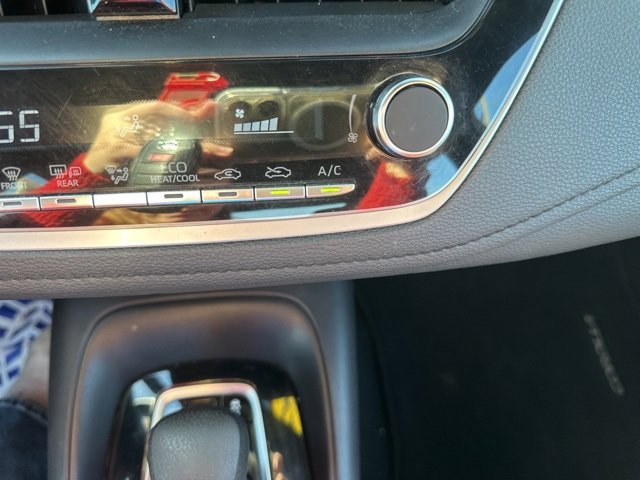 Used 2024 Toyota Corolla SE image 26