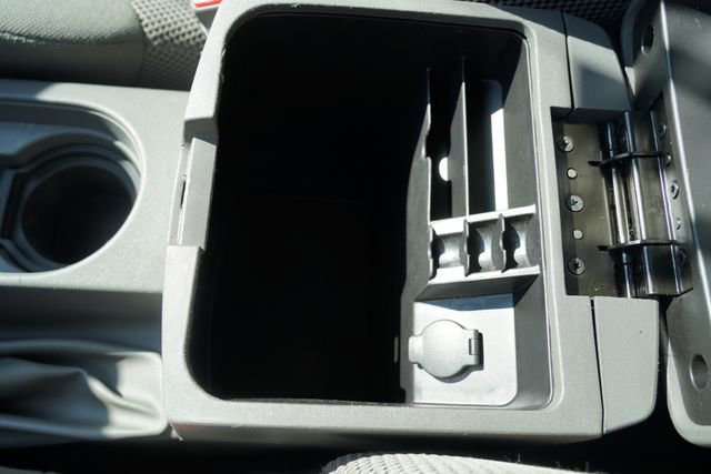 Used 2021 Nissan Frontier SV w/ Midnight Edition Floor Mats image 19