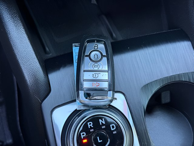 Certified 2025 Ford Escape ST-Line Elite w/ Premium Technology Package AWD/4WD image 13