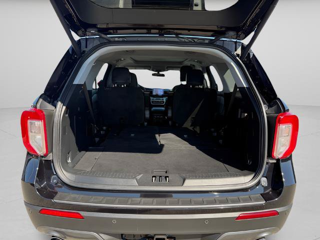 Certified 2023 Ford Explorer XLT w/ Equipment Group 202A AWD/4WD image 13