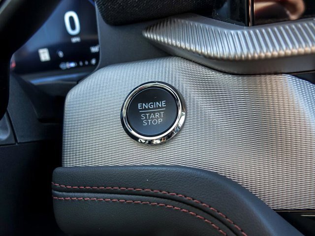 Certified 2025 Ford Explorer Active AWD/4WD image 20