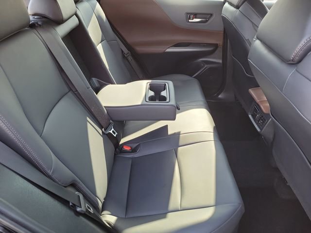 Used 2023 Toyota Venza XLE AWD/4WD image 27