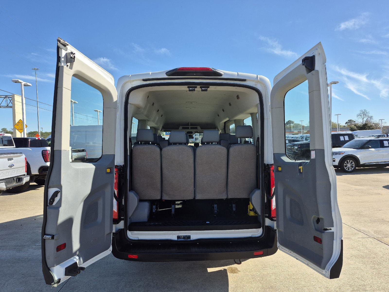 Certified 2019 Ford Transit 350 XL image 23