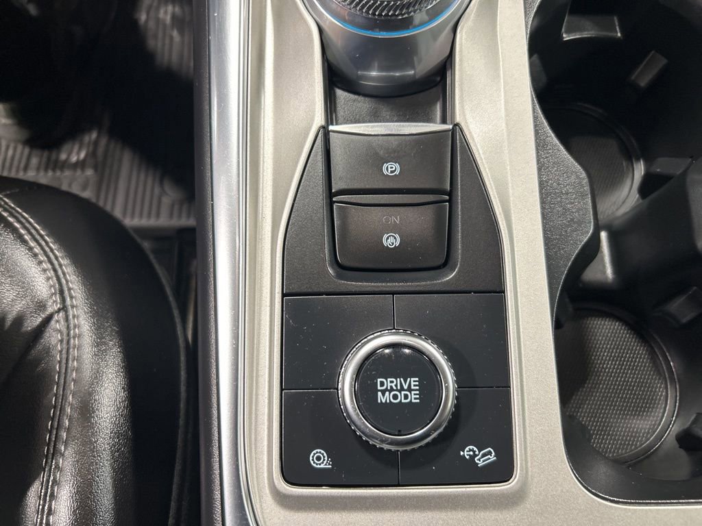 Certified 2023 Ford Explorer XLT w/ Equipment Group 202A image 26