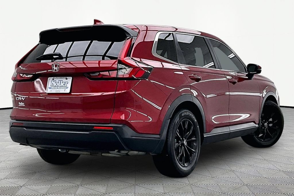 Used 2023 Honda CR-V EX-L image 2