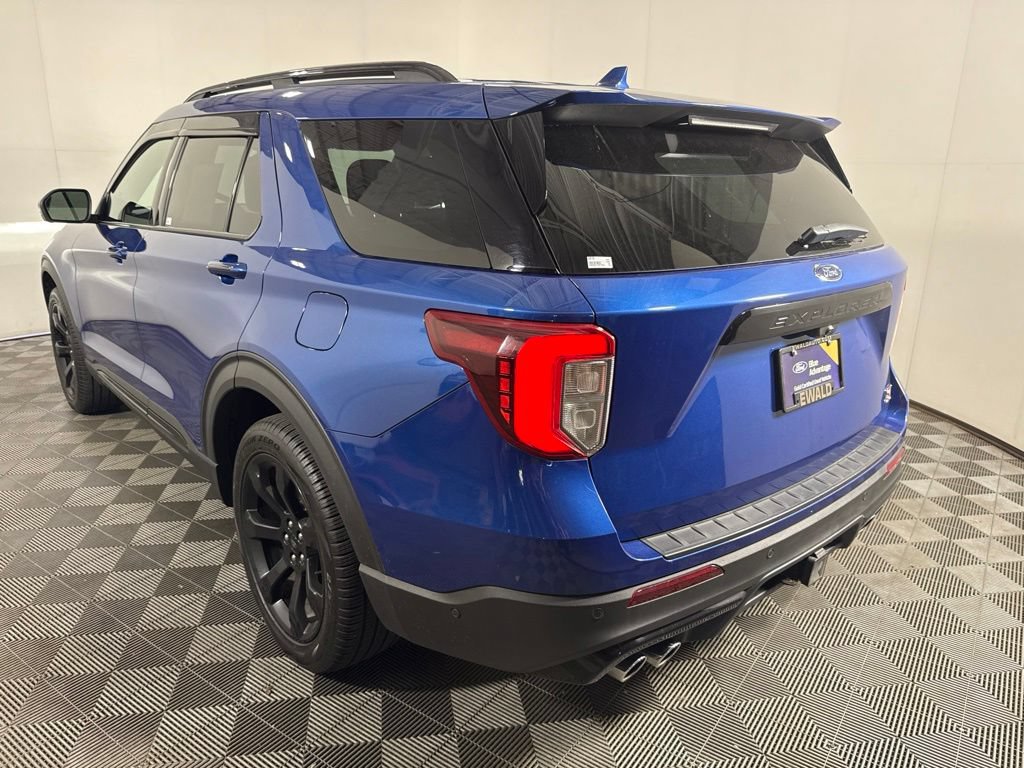 Certified 2020 Ford Explorer ST w/ ST Street Pack AWD/4WD image 8